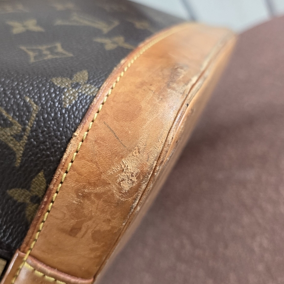 Louis Vuitton Vintage Monogram Alma PM Size - Picture 13 of 16